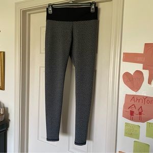 Size medium “scrunch butt” leggings